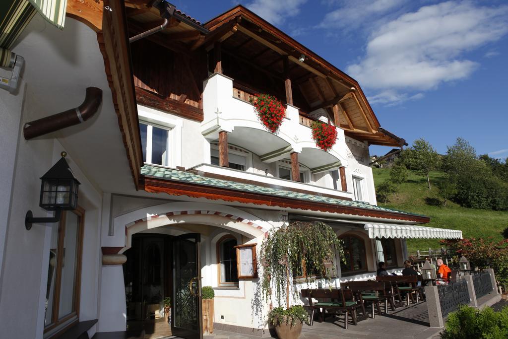 Hotel Hubertusstube Lajen