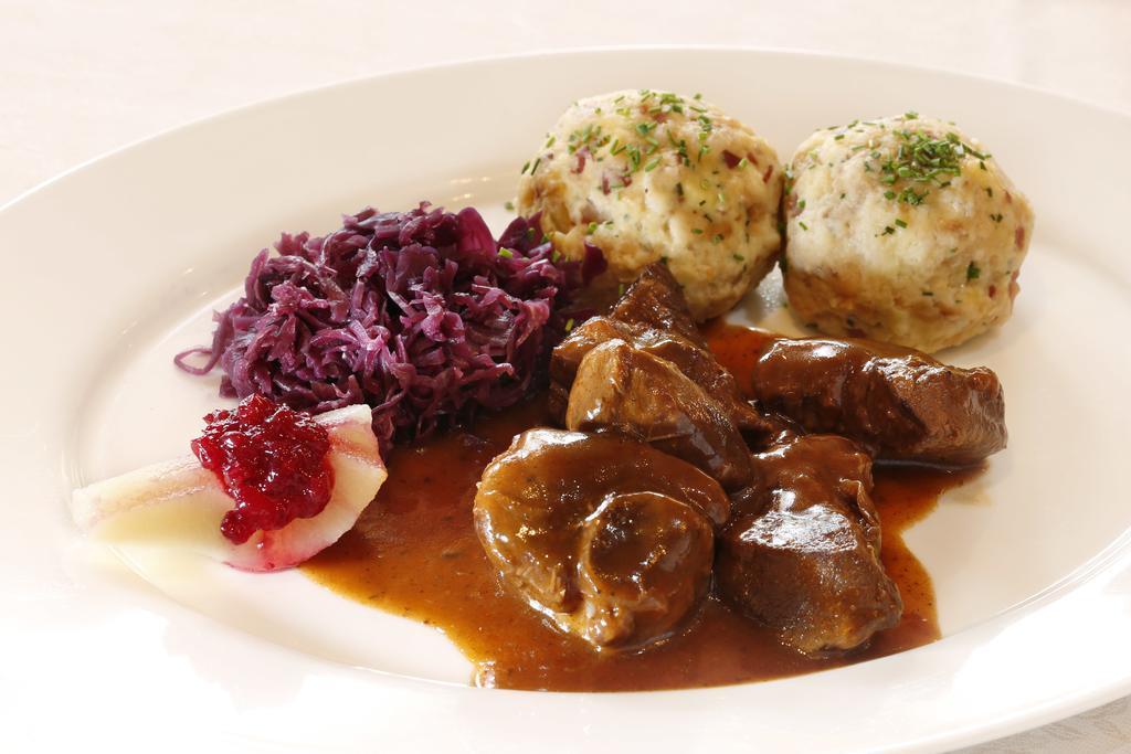Hotel Hubertusstube 3*